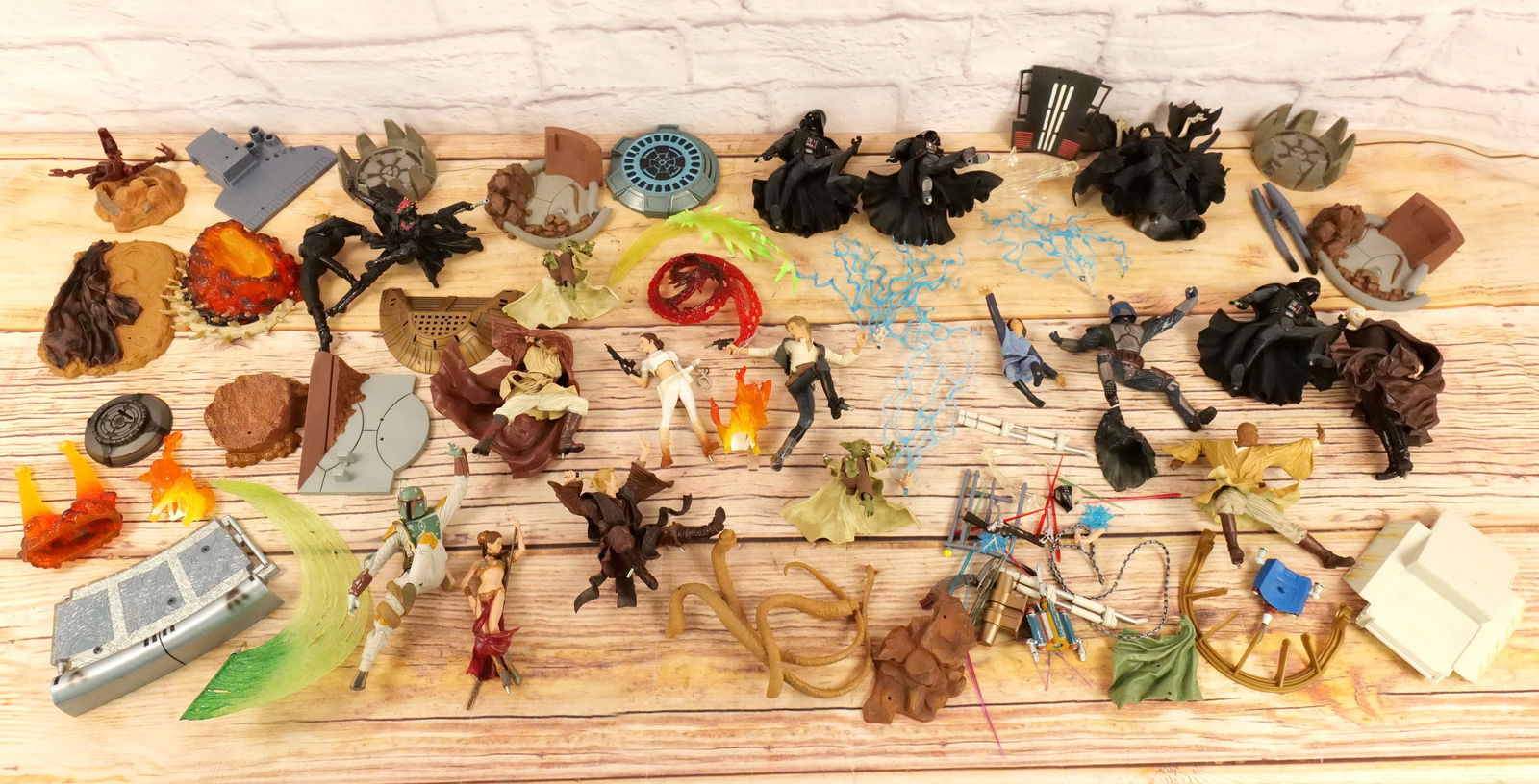 Lot of Loose Star Wars Action Figures (1 of 9)