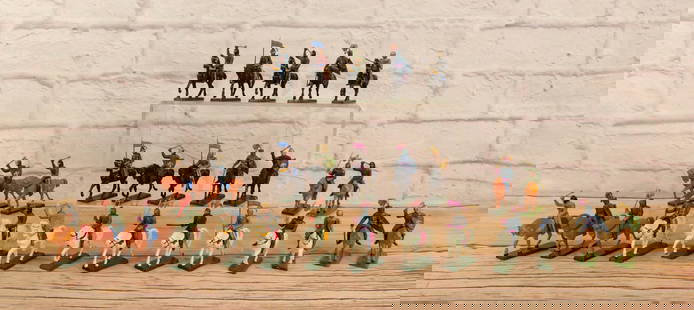 Lot of Starlux Plastic Medieval Knight Figures with Horses: Lot of Starlux Plastic Medieval Knight Figures with Horses. All invoices must be paid within 24 hours of the sale. We offer multiple shipping options please read the shipping terms to understand your