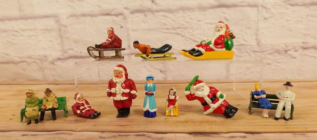 Lot of Vintage Lead Figurines