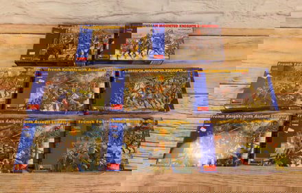 Lot of 8 MiniArt 1:72 Scale Figures