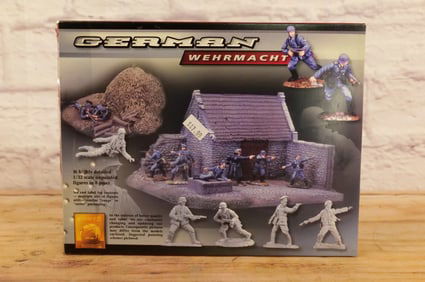 Conte German Wehrmacht 1:32 Scale Plastic Figure Set