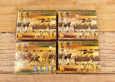 Lot of 4 Conte Plastic Figure Sets