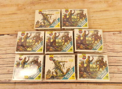 Lot of 8 AirFix Plastic HO-OO Scale Military Figure Sets