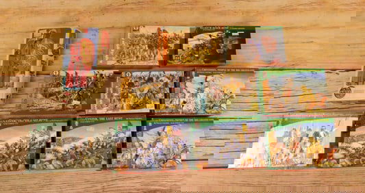 Lot of 10 Military Plastic Figures