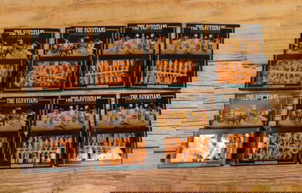 Lot of 8 Atlantic HO Scale Egyptian Plastic Figures