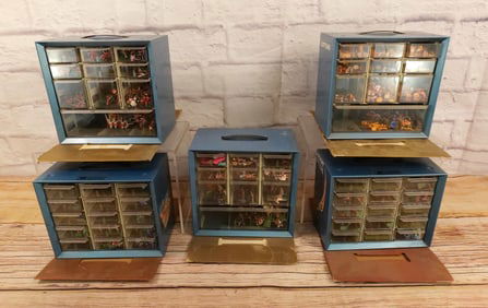 Large Lot of Loose 1:72 Scale Military Figures