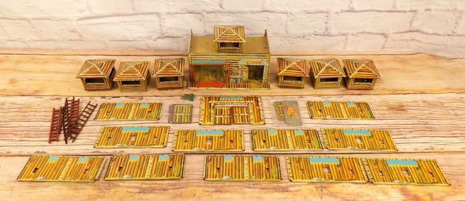 Marx Fort Comanche Stable Tin Litho Playset