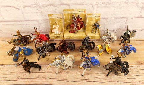Lot of Plastic Knights with Horses
