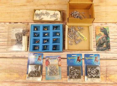 Lot of Metal HO Scale Figures
