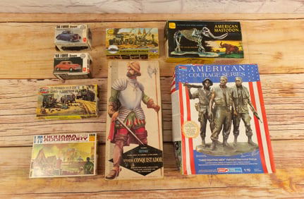 Mixed Lot of Model Kits