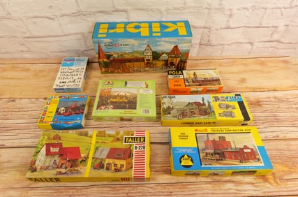 Lot of HO Scale Model Kits