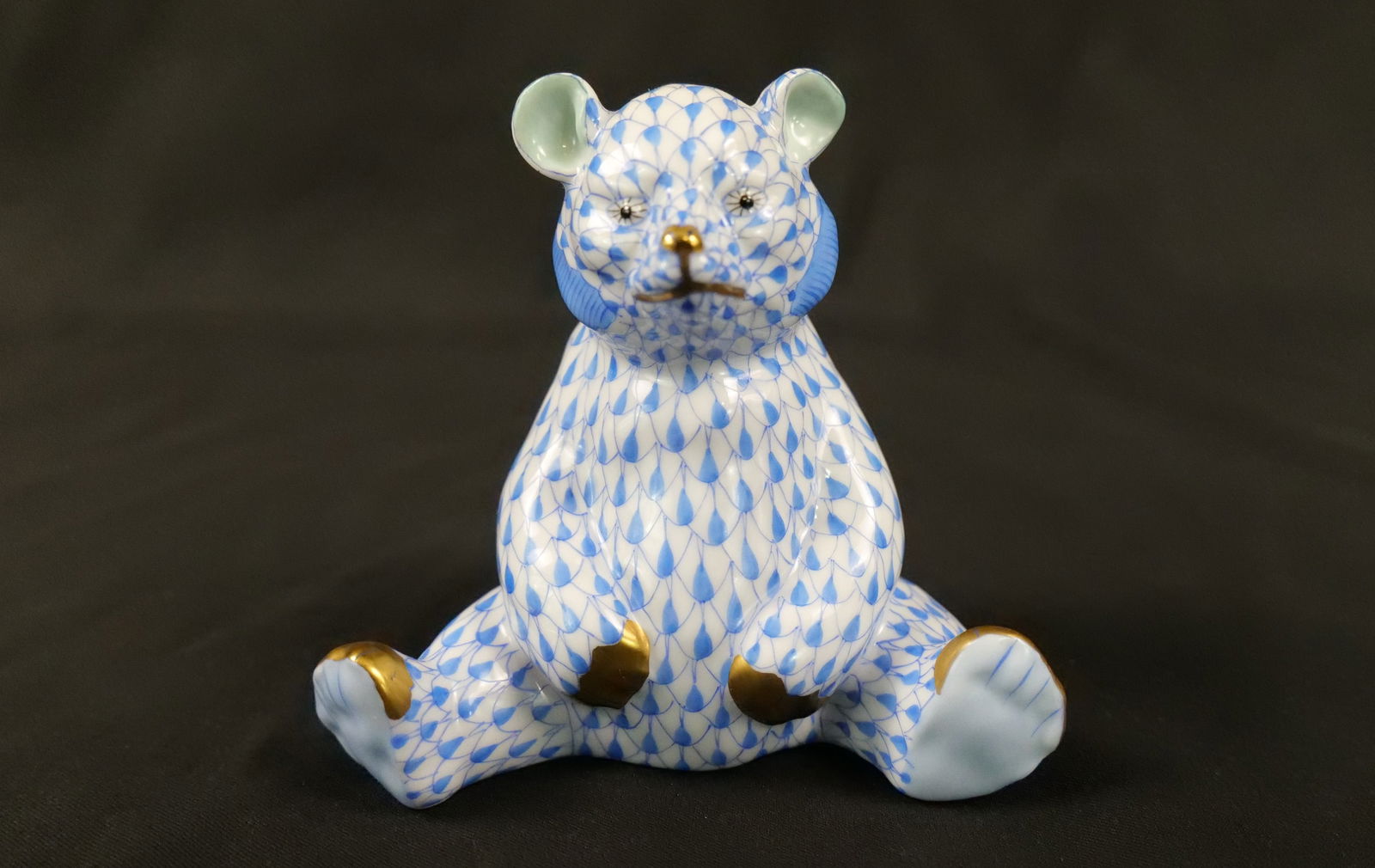 Herend Porcelain Fishnet Bear Figurine (1 of 8)