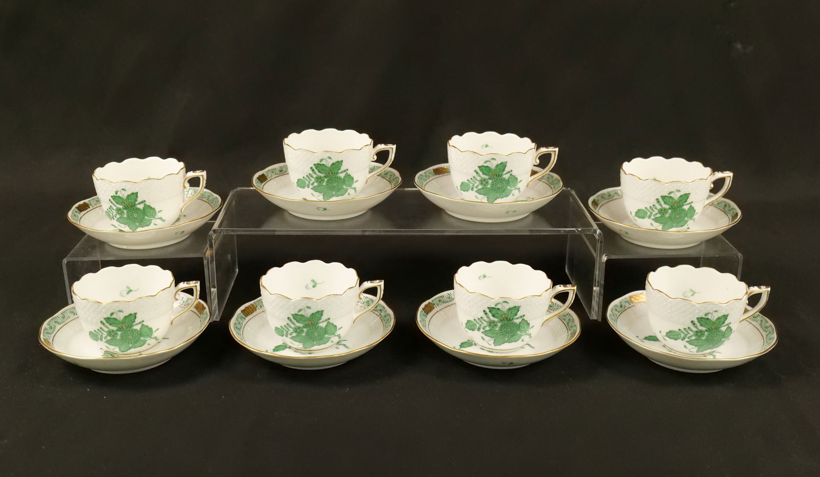 Herend Set of (8) Chinese Bouquet Teacups & Saucers (1 of 17)
