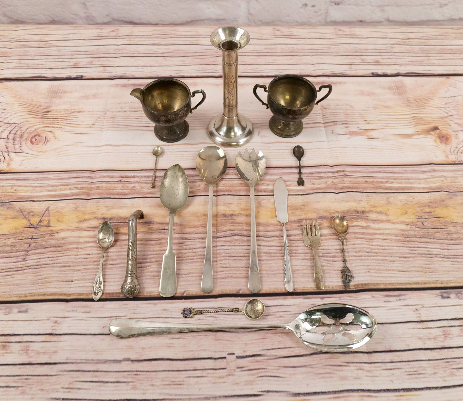 Group Lot of Silver Pieces (1 of 20)