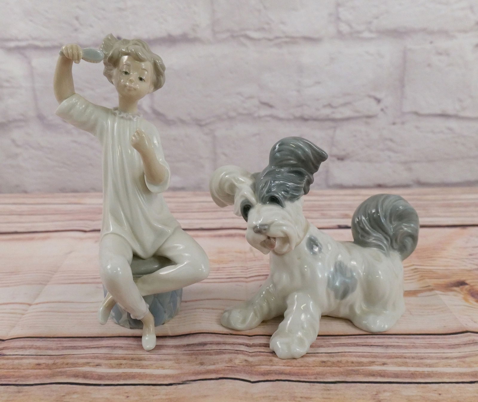 Lot of 2 Lladro Porcelain Figurines (1 of 14)