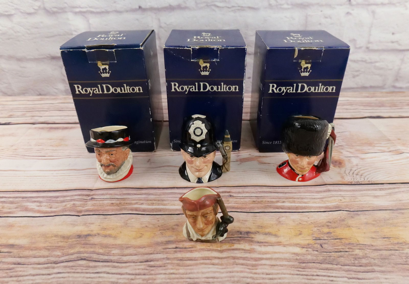 Lot of 4 Royal Doulton Toby Mugs (1 of 11)
