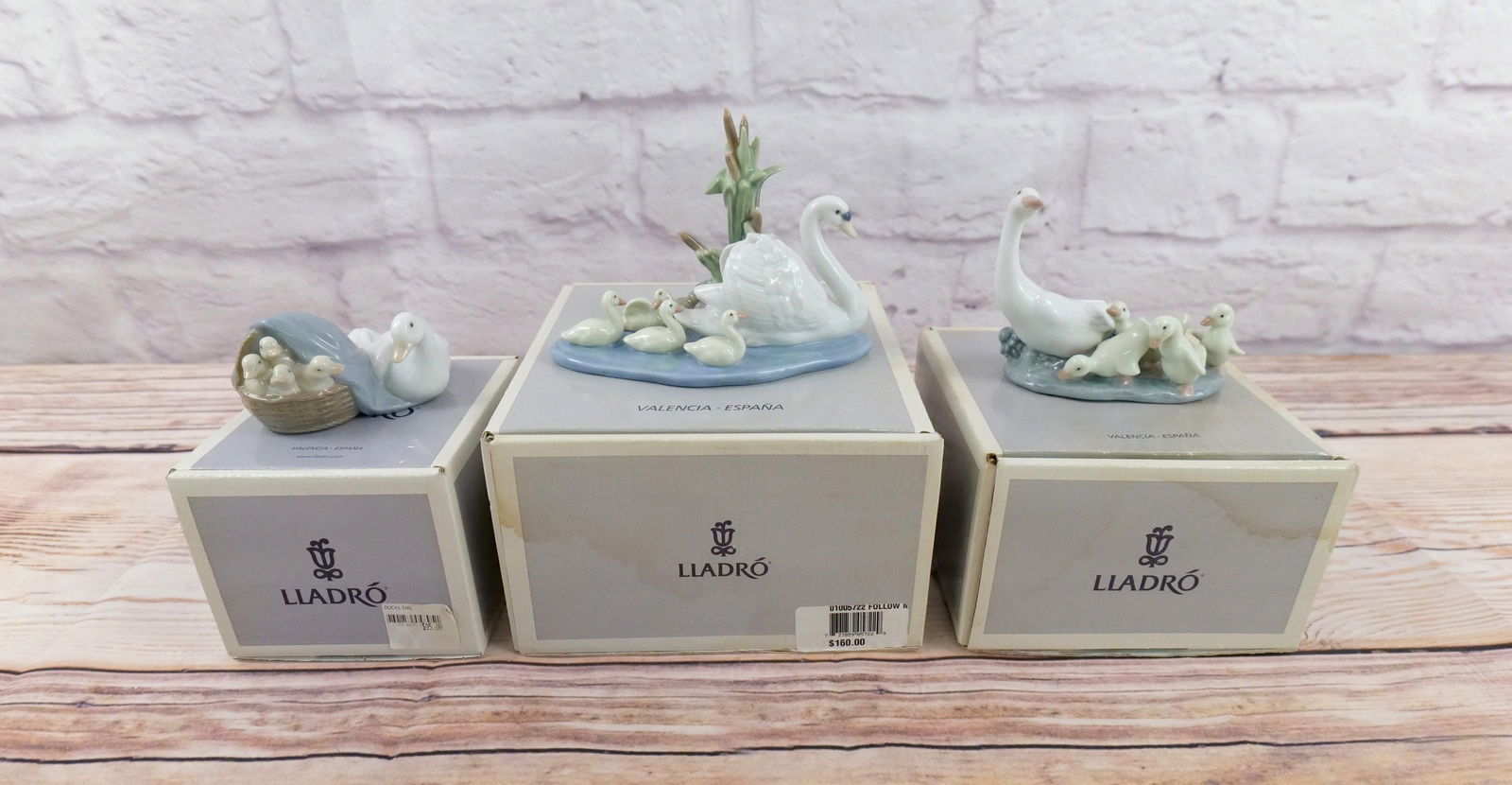 Lot of 3 Lladro Bird Figurines (1 of 16)