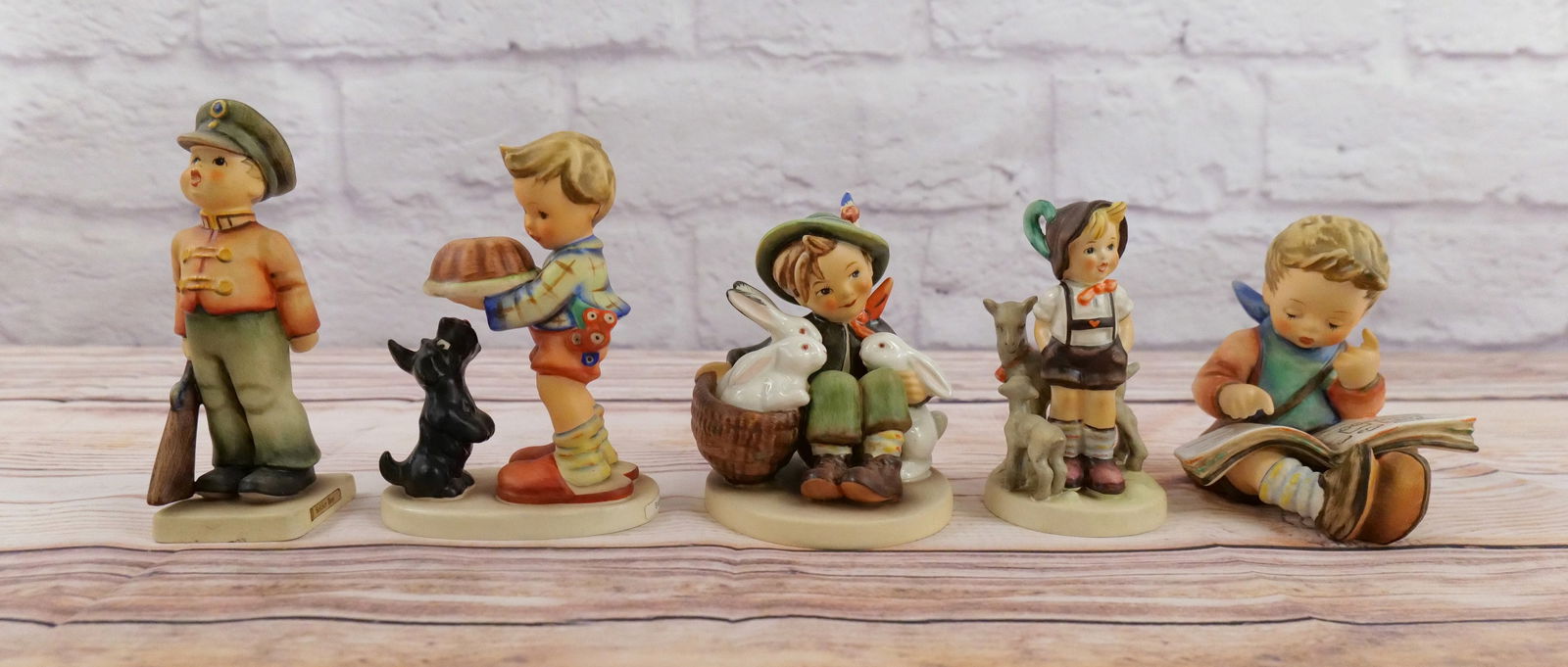 Lot of 5 Hummel Figurines (1 of 20)