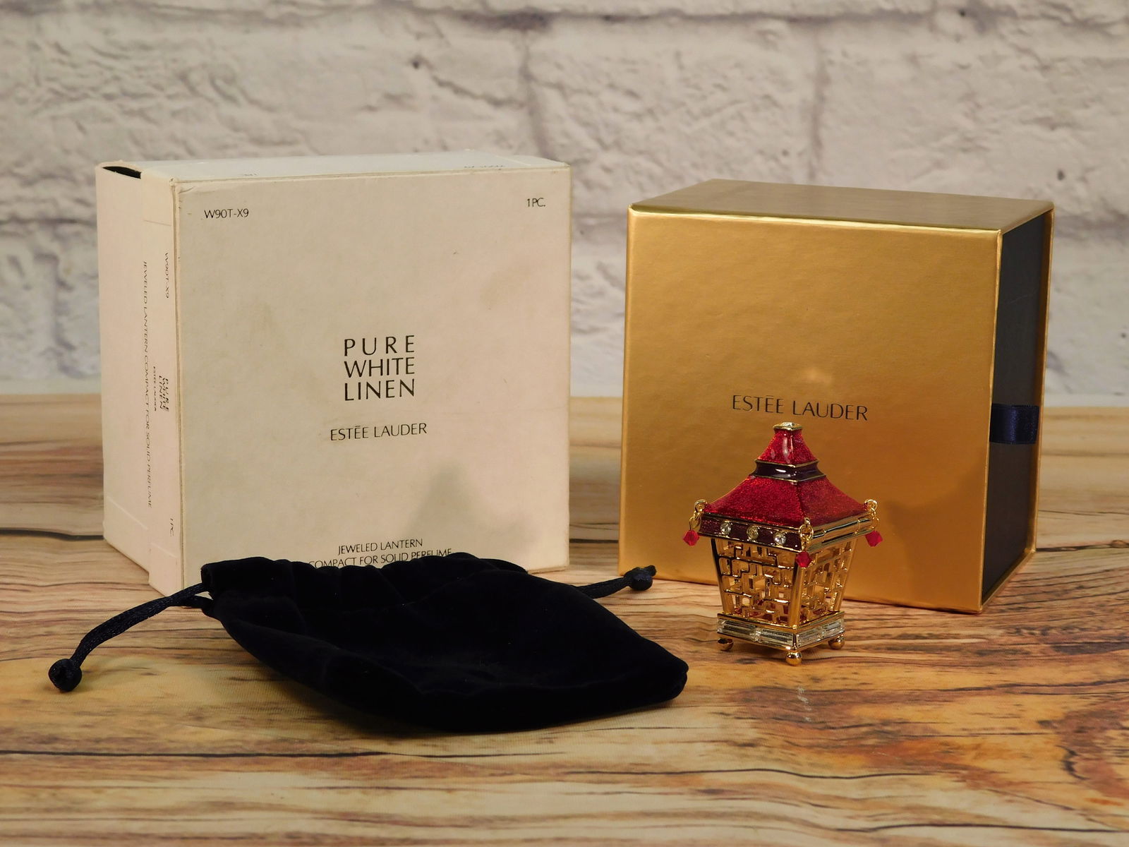 Estee Lauder Perfume Compact - Jeweled Lantern (1 of 8)