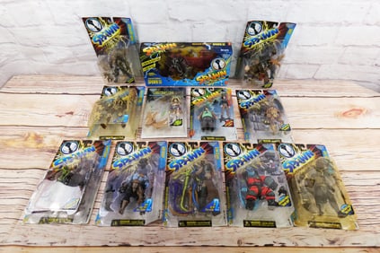 Lot of 12 McFarlane Spawn Action Figures - Series 7 & 8