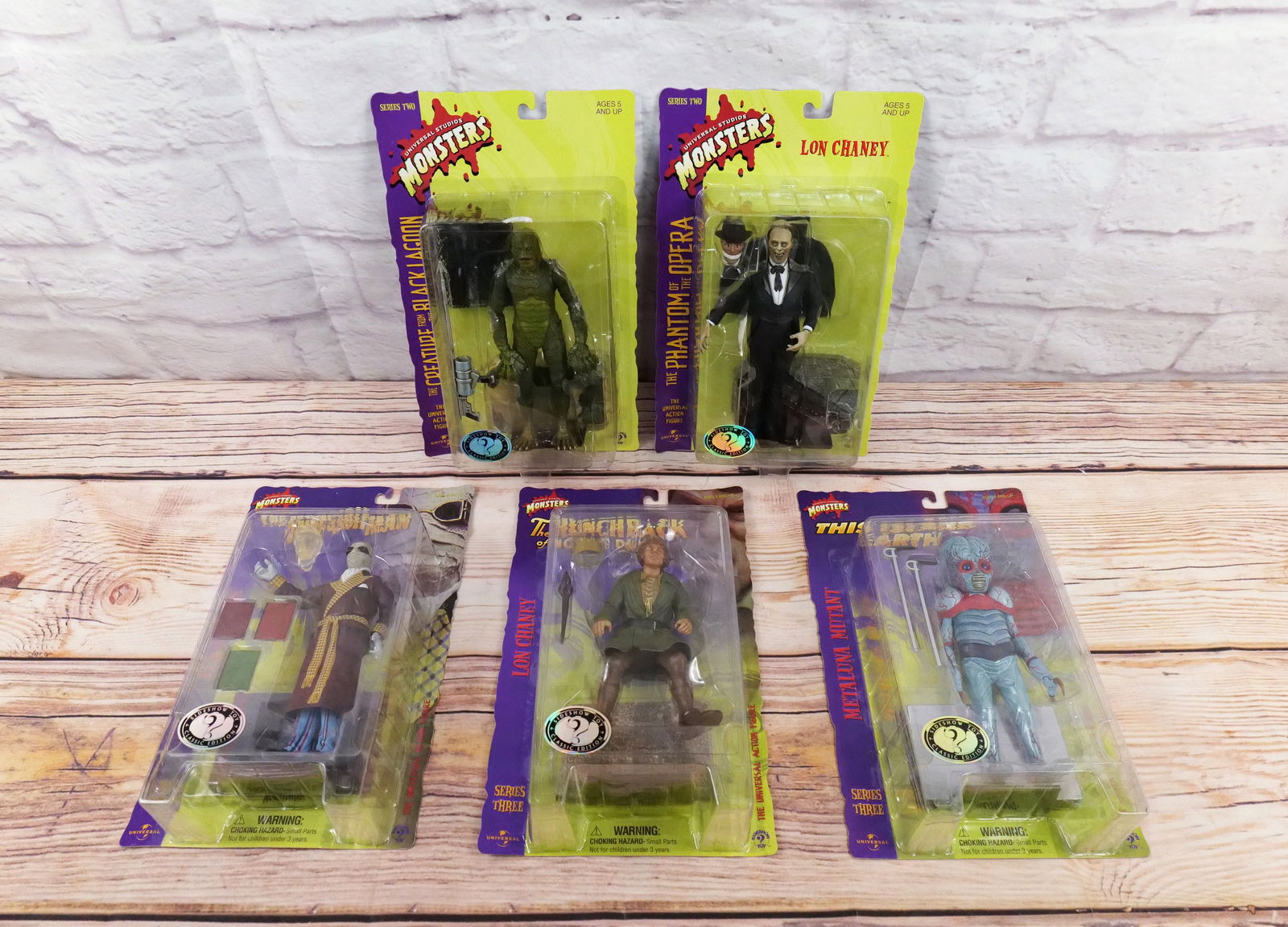 Lot of 5 Sideshow Universal Monsters Action Figures (1 of 11)