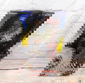 Iron Maiden Asylum Ultimate 18" Figure