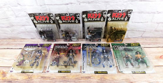 Lot of 8 McFarlane KISS Action Figures