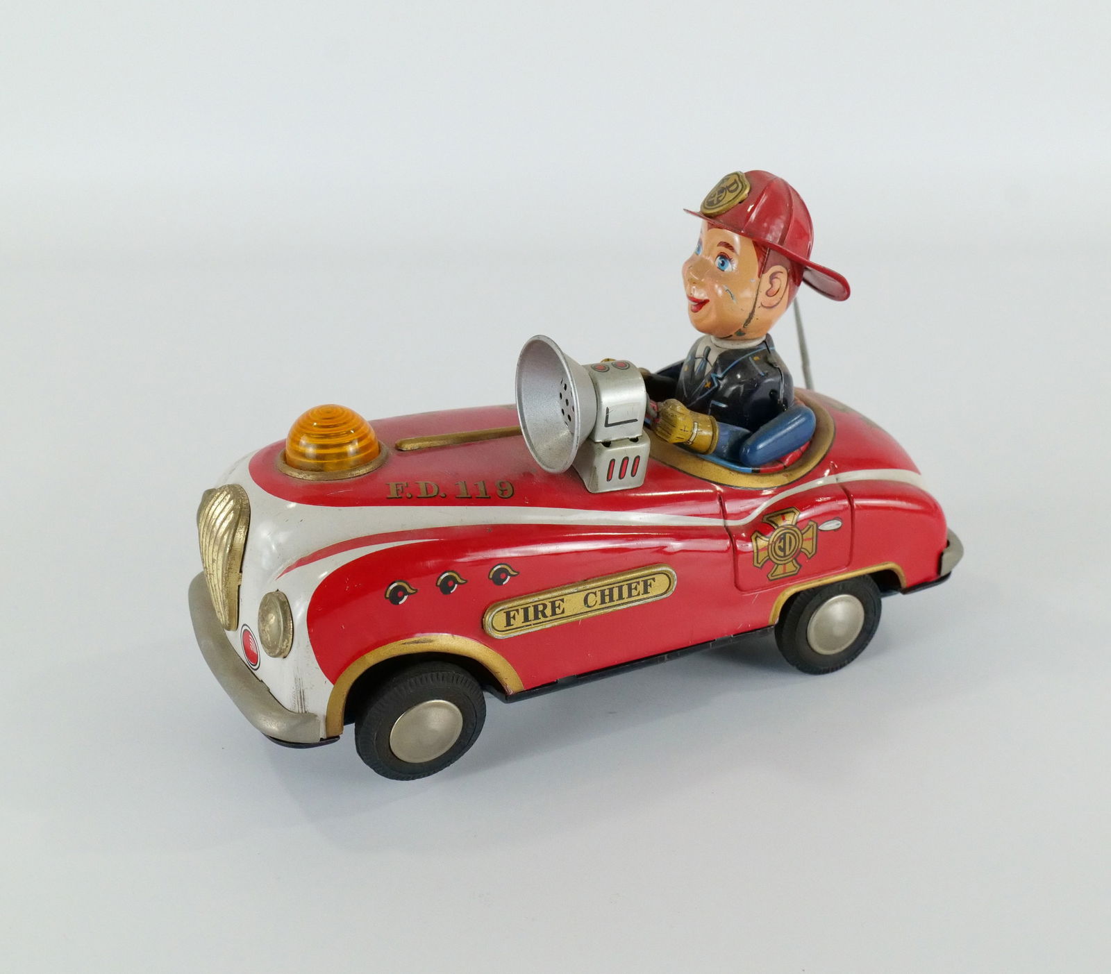 Vintage Japanese Battery Operated Fire Chief Tin Toy (1 of 7)