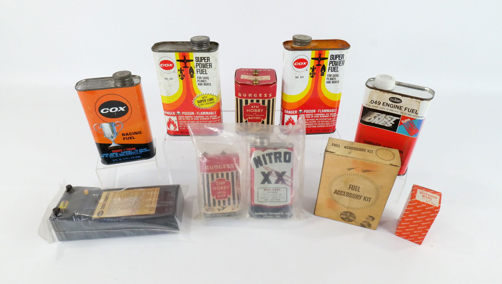 Lot of Mixed Hobby Motorized Fuel and Battery Collectibles (1 of 7)