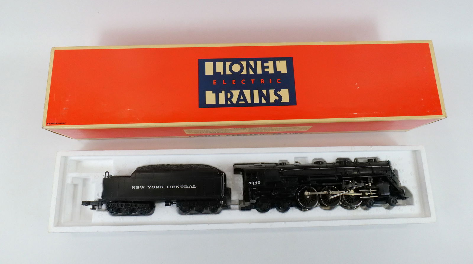 Lionel New York Central 1-700E 4-6-4 Hudson Locomotive (1 of 17)