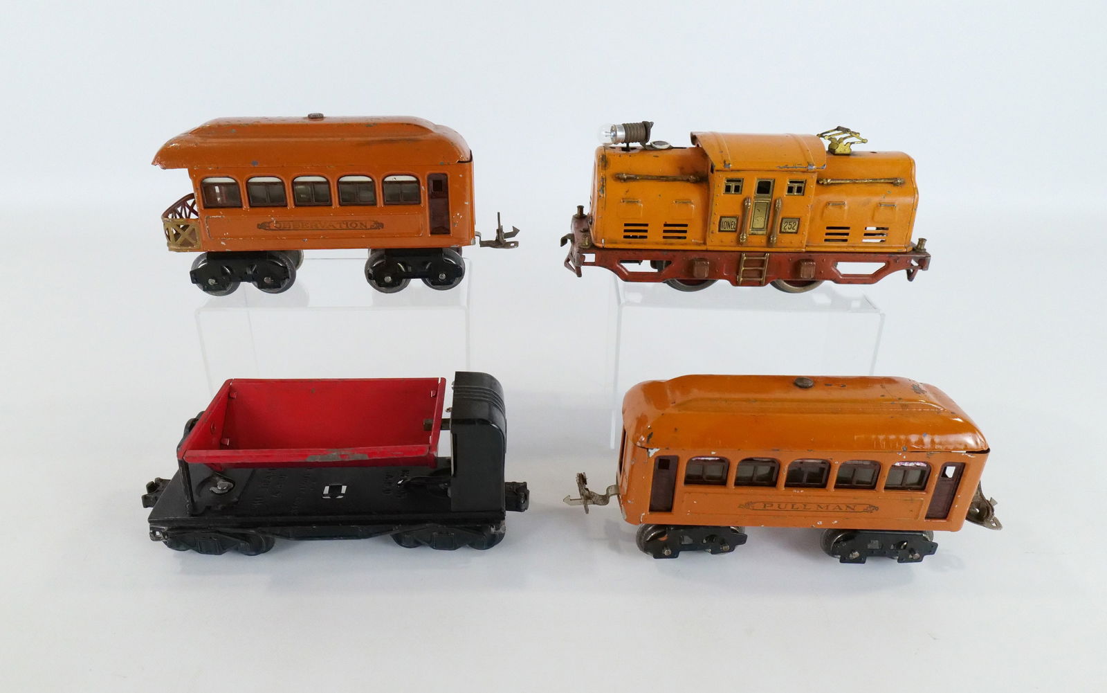 Lot of 4 Lionel O Gauge Tin Plated Trains (1 of 10)