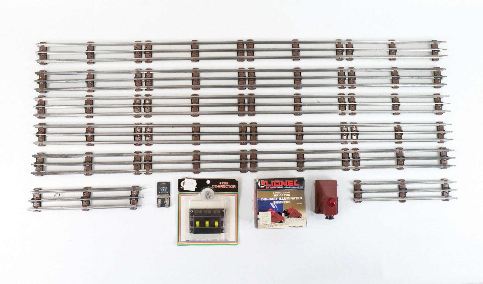 Lot of Train Accessories (1 of 10)