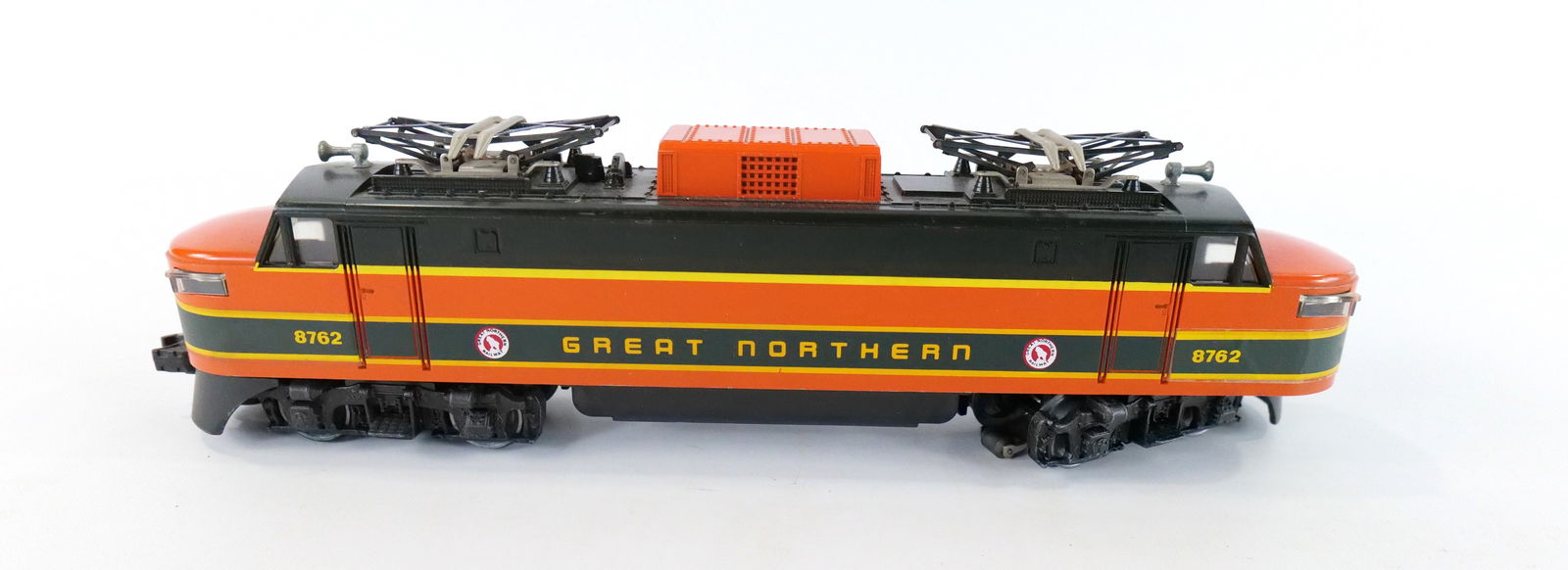 Lionel Great Northern Electric Engine #8762 (1 of 7)
