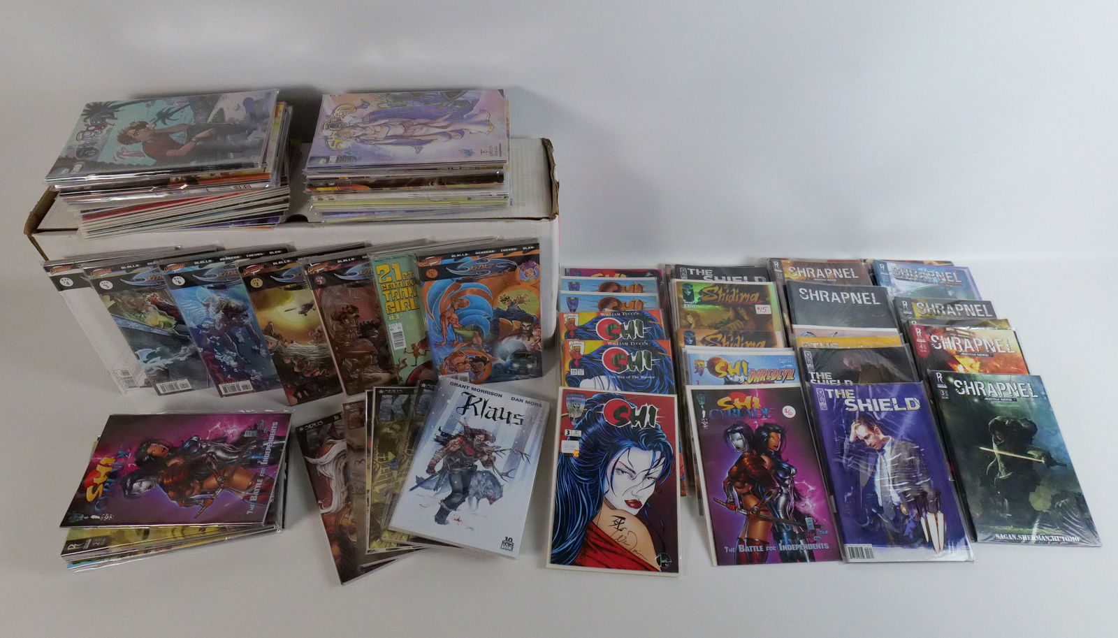 Long Box of Mixed Comics (1 of 12)