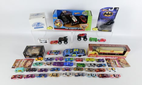 Mixed Lot of Diecast and Plastic Vehicles