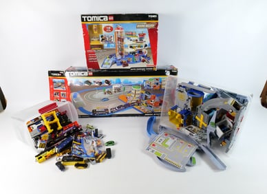 Group Lot of Tomy Tomica Hypercity Playsets and Accessories