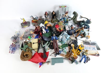 Large Lot of Loose Action Figures
