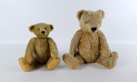 Lot of 2 Vintage Steiff Mohair Bears