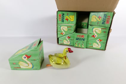 Lot of 22 Tin Litho Wind Up Swimming and Flapping Goslings