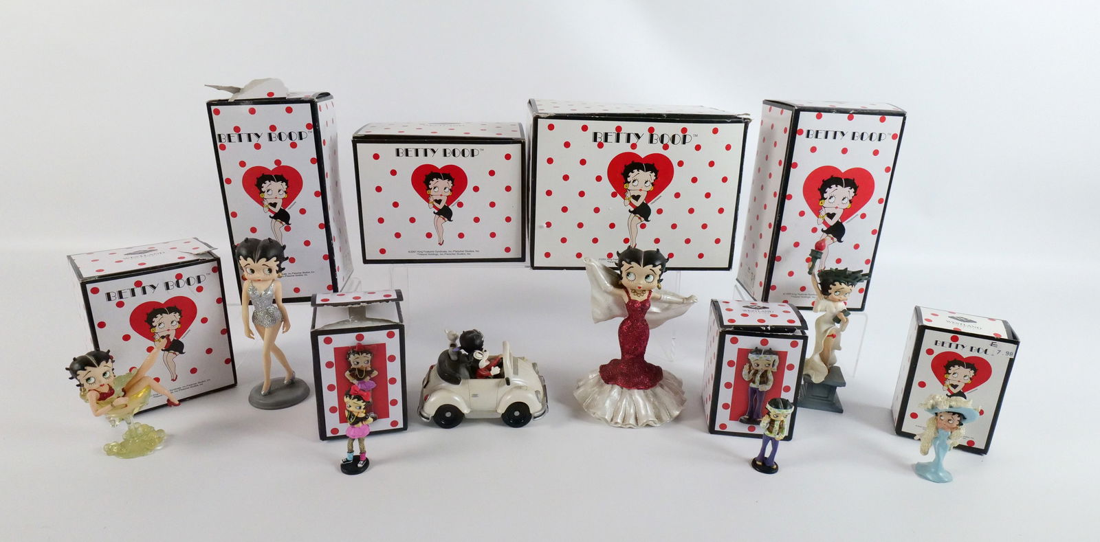 Lot of 8 Westland Betty Boop Figurines (1 of 13)