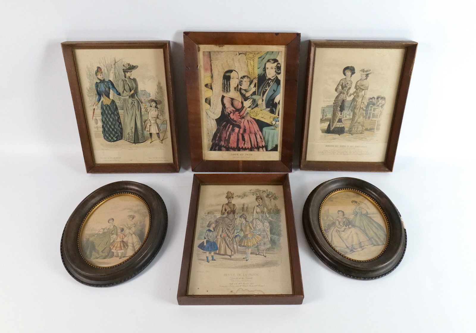 Group Lot of Fashion Prints (1 of 17)