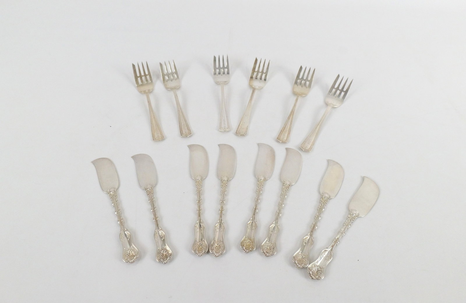 Lot of Sterling Silver Flatware (1 of 5)