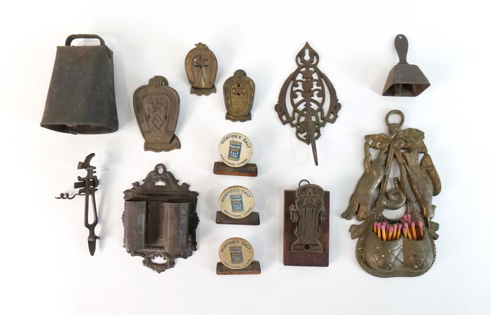 Lot of Country Primitive Metal Items (1 of 17)