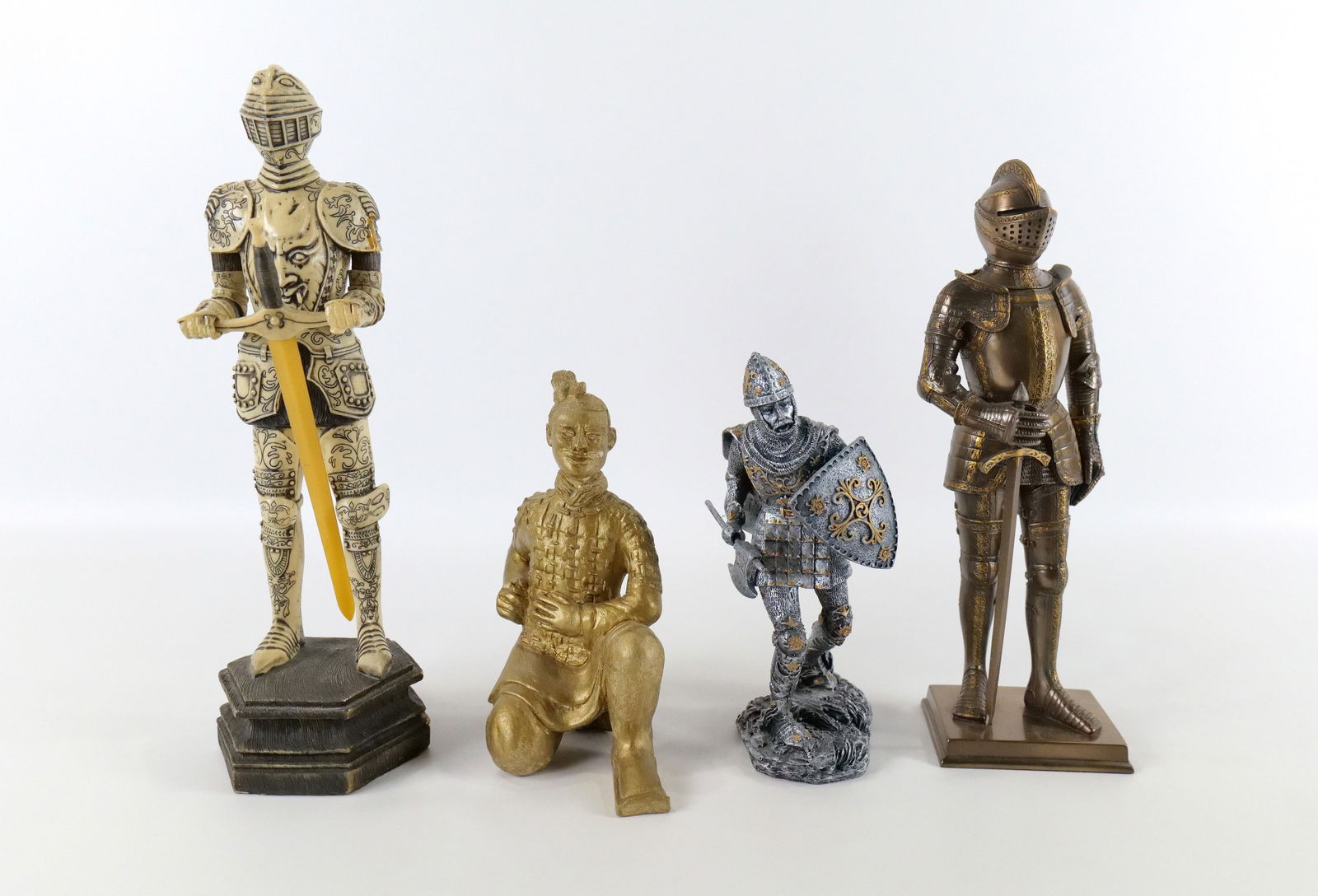 Lot of Knight/Warrior Figures (1 of 13)