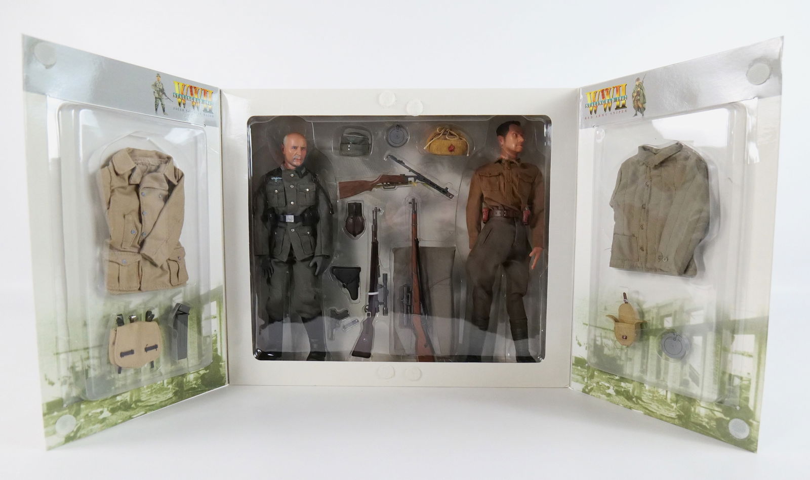 Dragon WWII Duel at Stalingrad Action Figure Set (1 of 9)