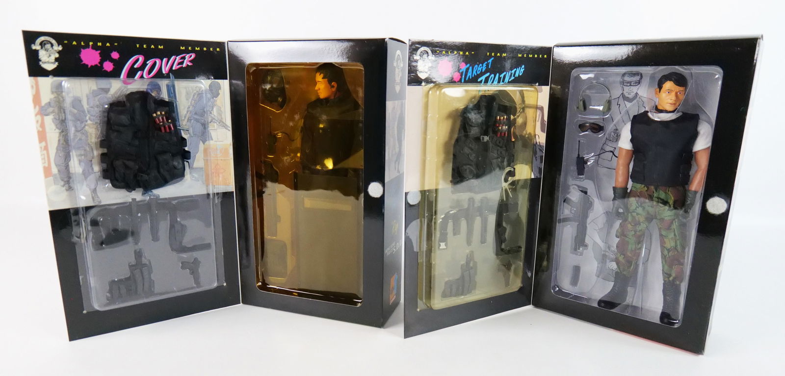 Lot of 2 Dragon Hong Kong Police S.D.U. Action Figures (1 of 19)