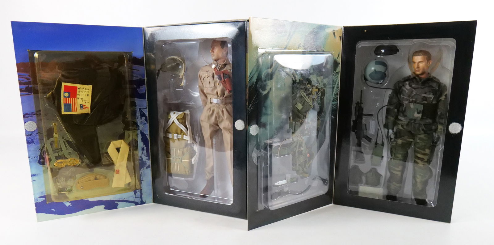 Lot of 2 Dragon Full Gear Action Figures (1 of 19)