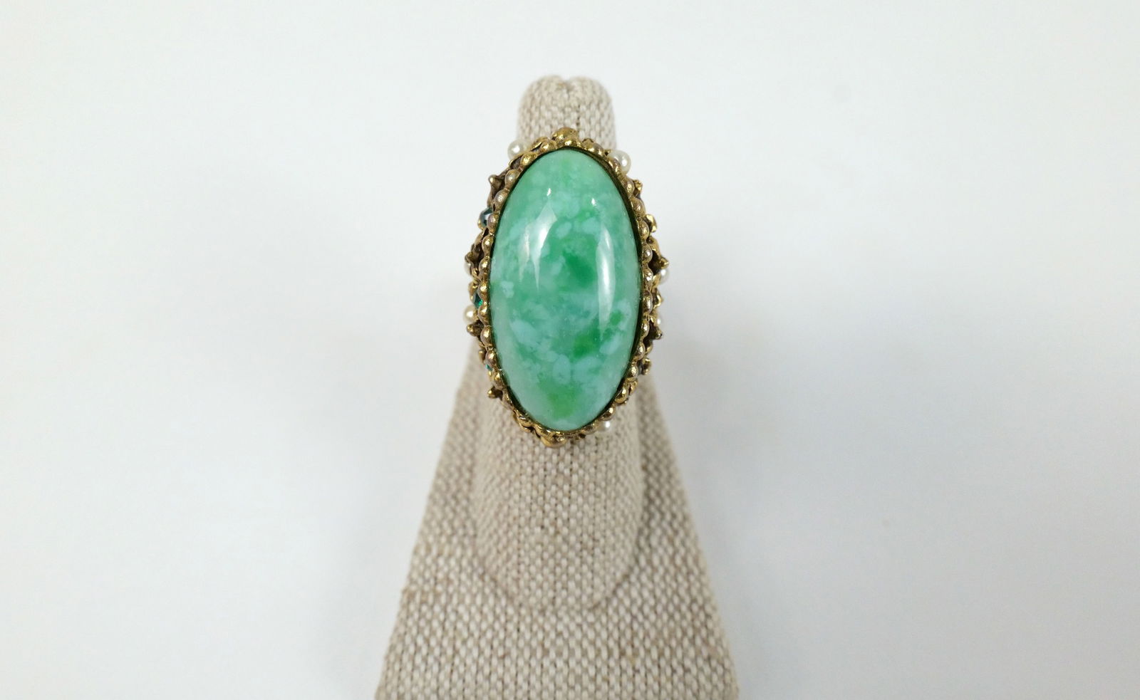 Vintage Gold Tone Cocktail Ring (1 of 7)