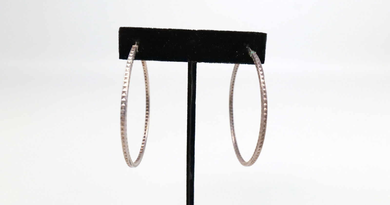 Italian Sterling Oval Hoops (1 of 6)