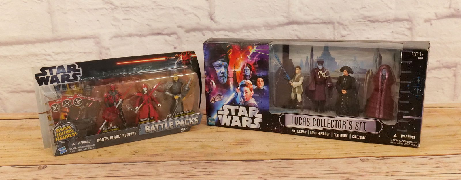 Lot of 2 Star Wars Collectibles (1 of 8)